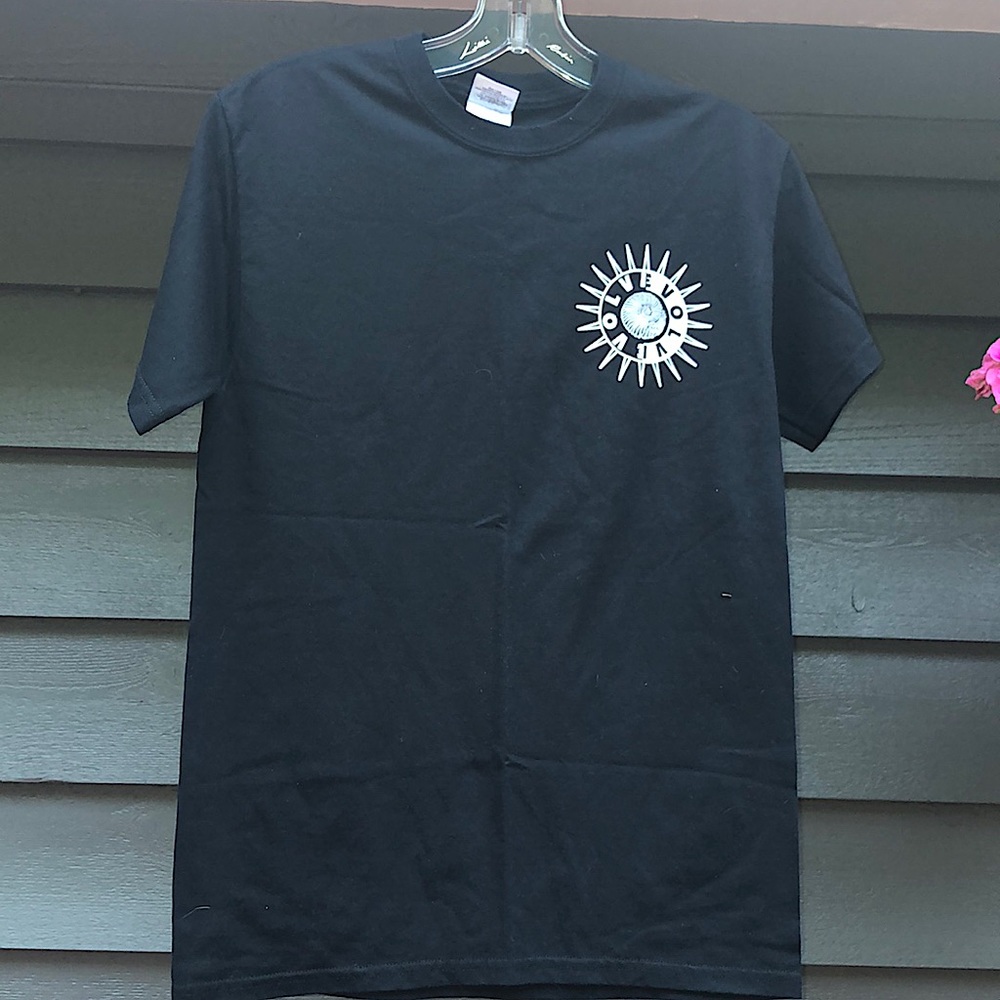 Black T Shirt, Never Worn, Size Small, Excellent Condition.